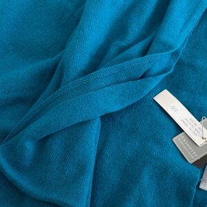 Cozy Blue Knit Scarf